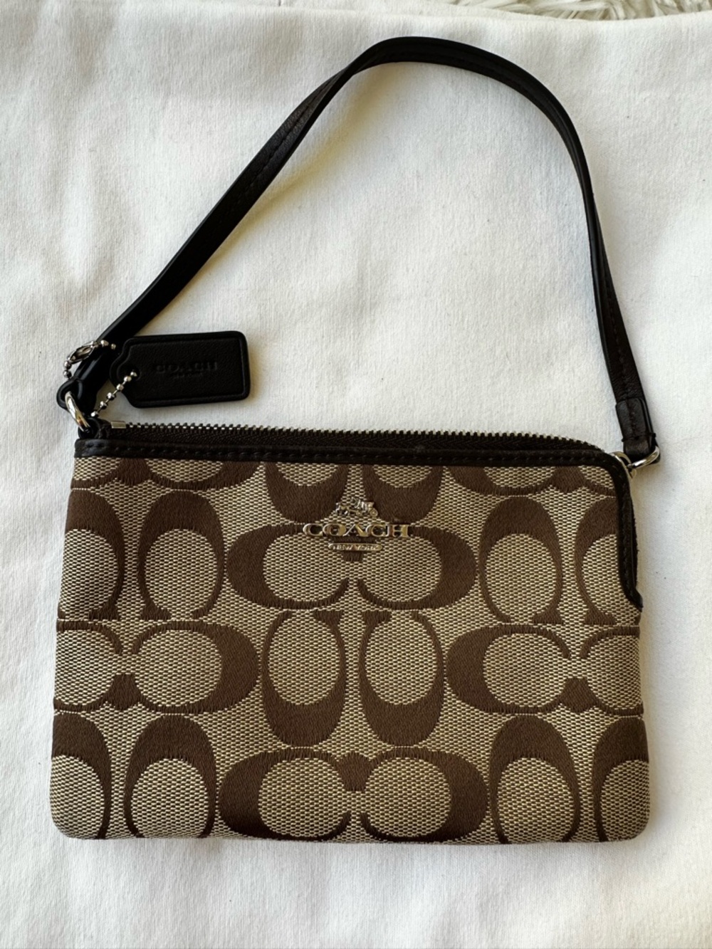 Coach Signature Canvas Wristlet Brown Tan Zip Pouch Clutch Wallet Y2K Zip Top
